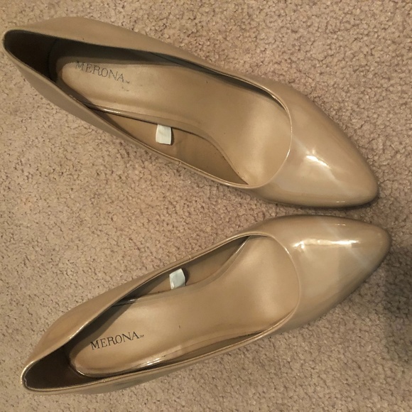 Nude Heels - Picture 1 of 2